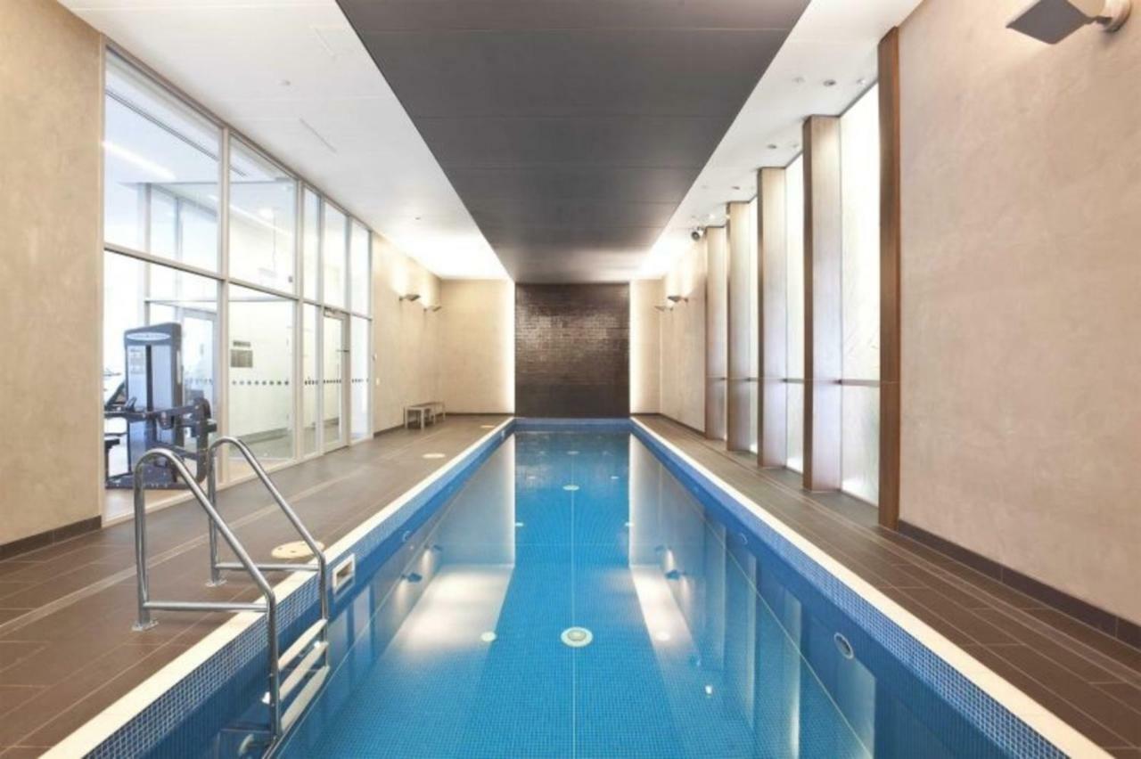 Luxury Apartments With View Melbourne Exteriör bild